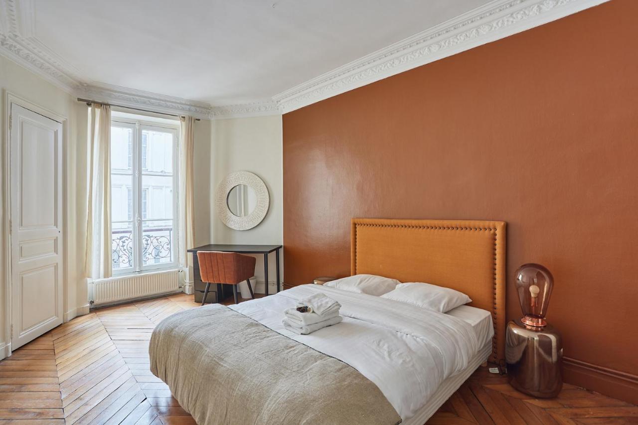 Apartment Beaubourg By Studio Prestige Париж Екстериор снимка