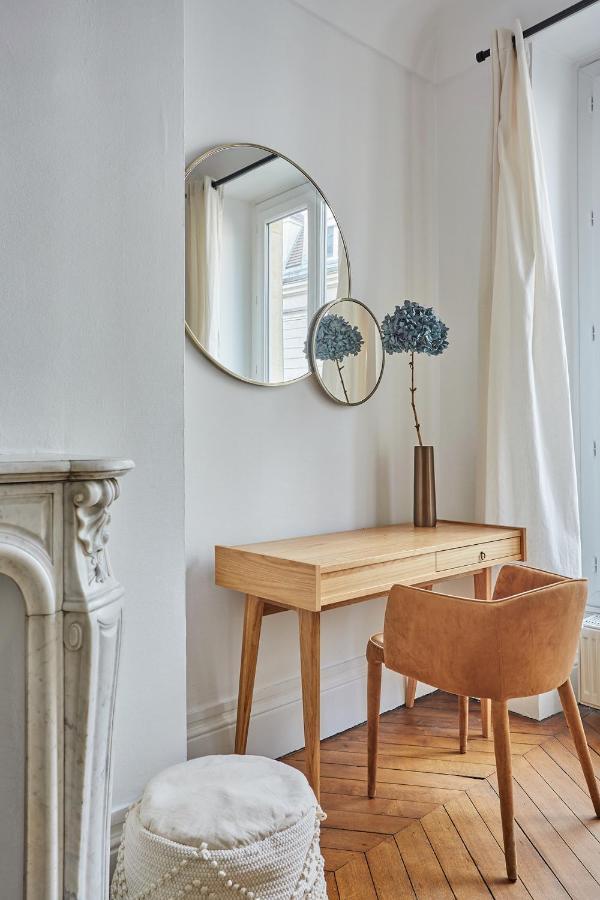 Apartment Beaubourg By Studio Prestige Париж Екстериор снимка