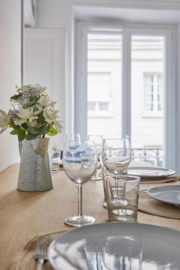 Apartment Beaubourg By Studio Prestige Париж Екстериор снимка