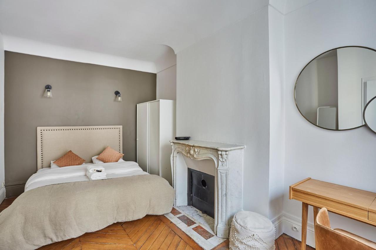 Apartment Beaubourg By Studio Prestige Париж Екстериор снимка