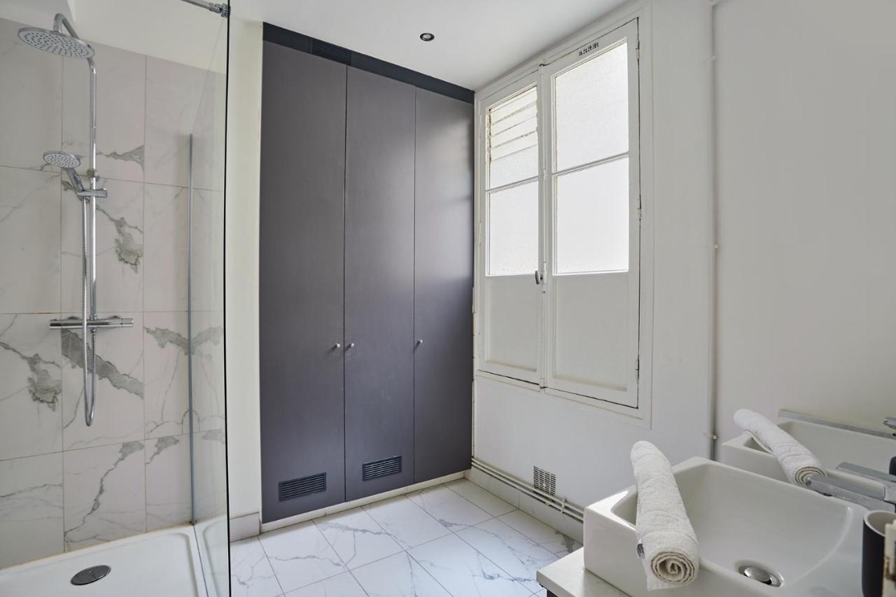 Apartment Beaubourg By Studio Prestige Париж Екстериор снимка