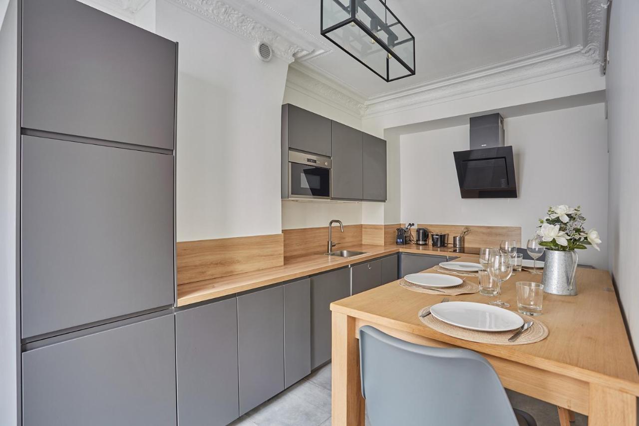 Apartment Beaubourg By Studio Prestige Париж Екстериор снимка